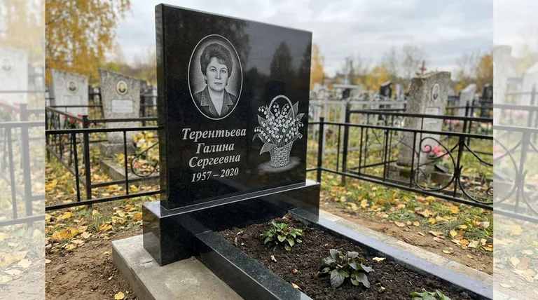 Памятник с гравировкой ландышей — выполненная работа «Терентьева» в Ростове-на-Дону