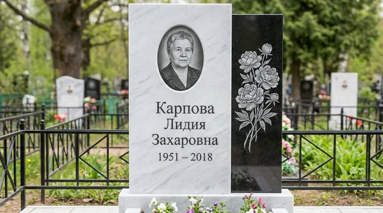 Памятник с гравировкой пионов — выполненная работа «Карпова» в Ростове-на-Дону