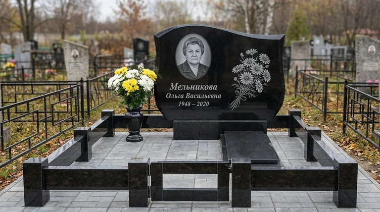 Памятник с гравировкой ромашек — выполненная работа «Мельникова» в Ростове-на-Дону