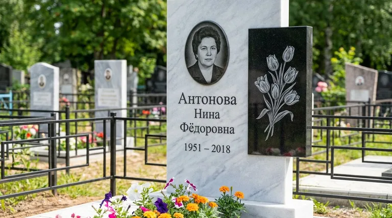 Памятник с гравировкой тюльпанов — выполненная работа «Антонова» в Ростове-на-Дону