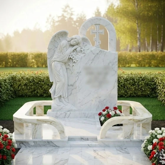 Мемориал с барельефом скорбящего ангела, мрамор Тассос