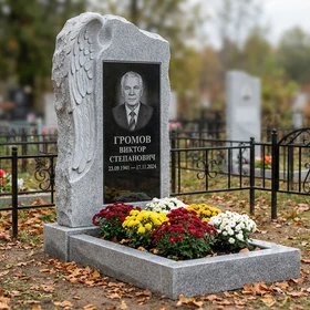 Мемориал с крылом ангела из серого гранита Mansurovsky