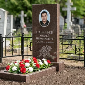 Памятник с розой из дымовского гранита