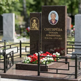 Памятник с иконой святого николая из дымовского гранита